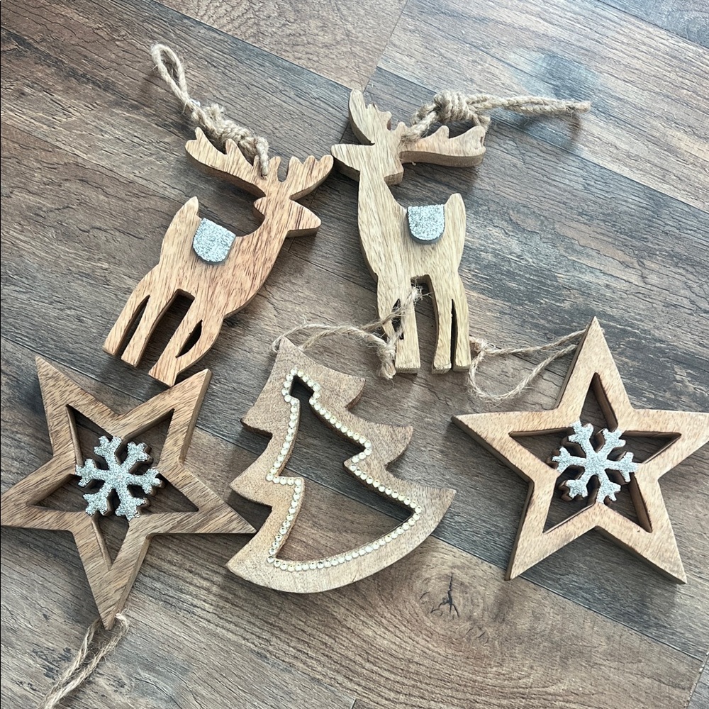 Rustic Wooden Holiday Ornaments Set
